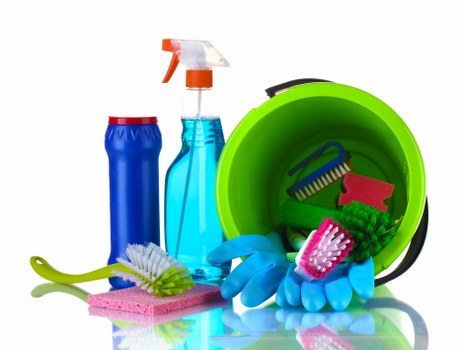 Carpet cleaning pricing in W3 for a compact apartment